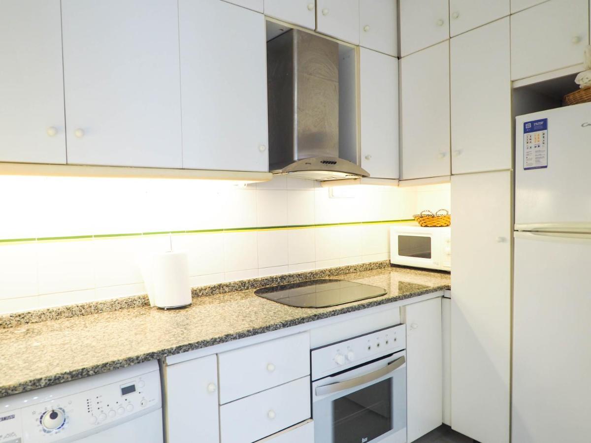 Sunflower Apartment By Hello Homes Сиджес Экстерьер фото